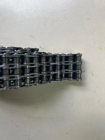 Image 1 of Timing chain for Maserati Mistral