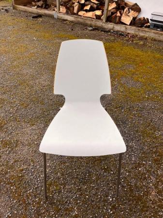 Image 2 of White chairs in very good condition