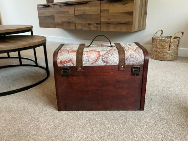 Image 3 of Wooden box style luggage case