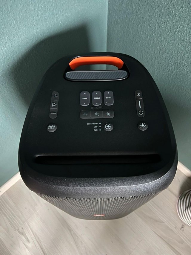 Preview of the first image of JBL PartyBox 310 Audio New.