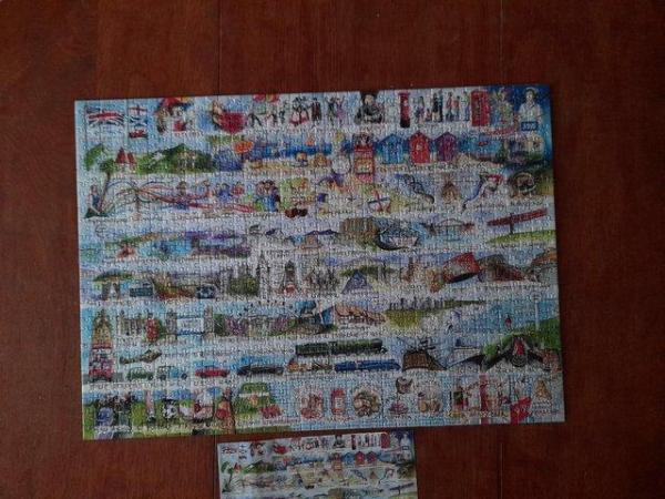 Image 2 of 1000 piece jigsaw Gibsons complete