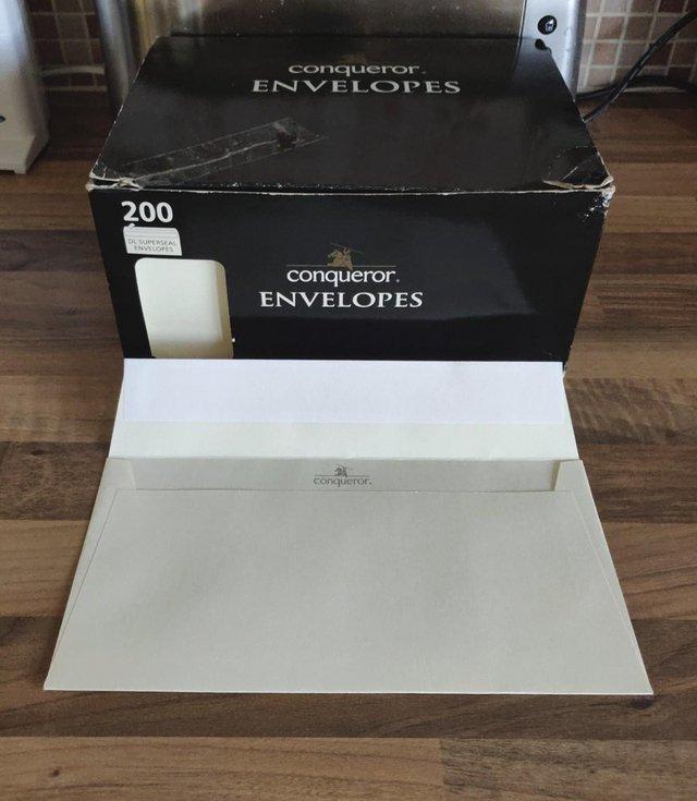 Preview of the first image of Box Of 160 Good Quality Conqueror Self Seal Cream Envelopes.