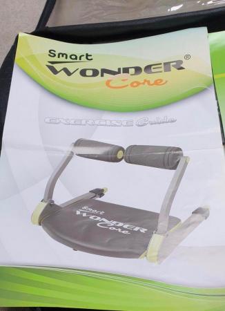 Image 3 of Wondercore exercise machine and accessories