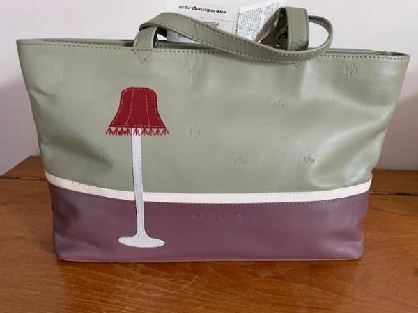 Image 2 of Brand New Radley Signature Armchair Fireside Handbag with ta