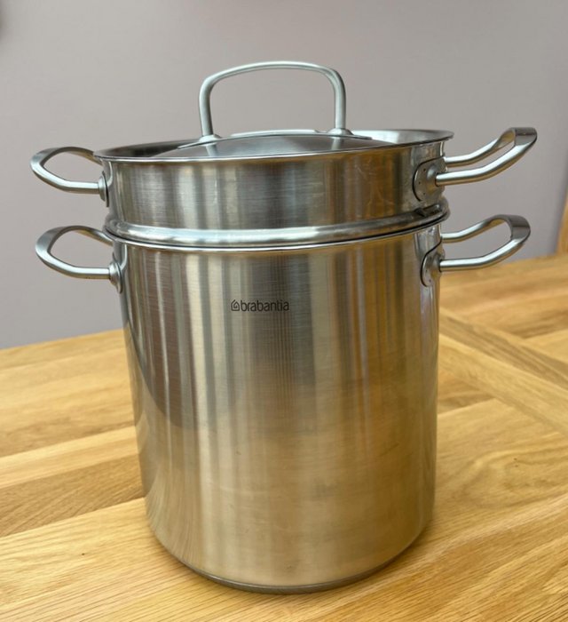 Preview of the first image of Brabantia 5.5 Litre Pasta/Steamer/Multipurpose pan.
