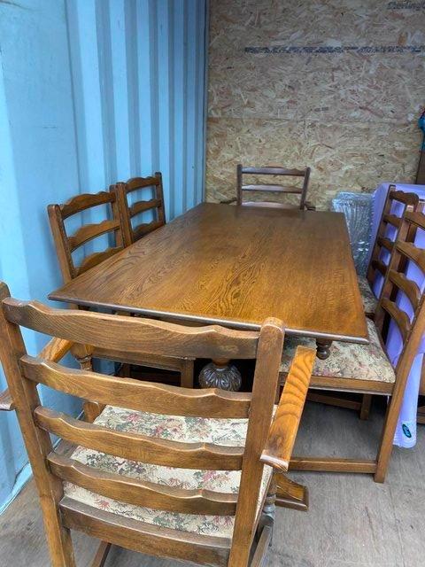 Preview of the first image of Vintage solid Oak Old Charm Dining table and 6 chairs.