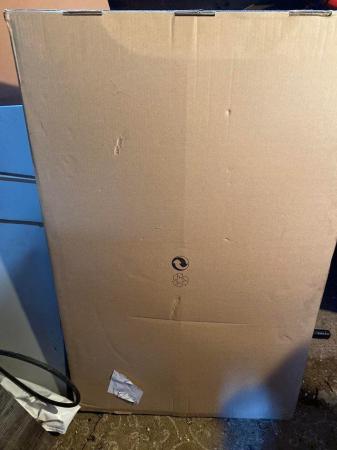 Image 1 of 1000mm kitchen wall cabinet new and boxed