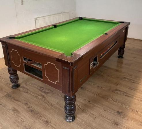 Image 3 of Pool table, snooker table
