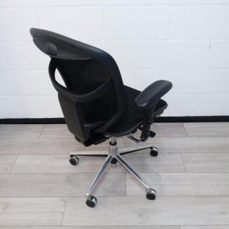 Image 2 of EasyErgo Executive Office Chair