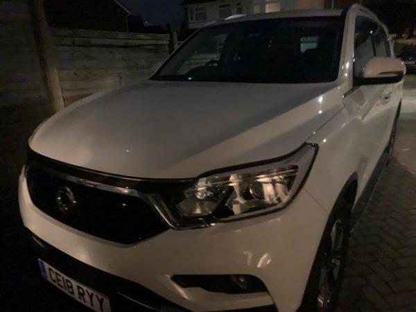 Image 2 of SsangYong Rexton ELX (2018) 2.2D ELX SUV 5dr Diesel T-Tronic