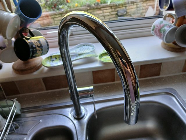 Tap - Kitchen mixer tap- Nearly new — Books & Magazines in Loughton