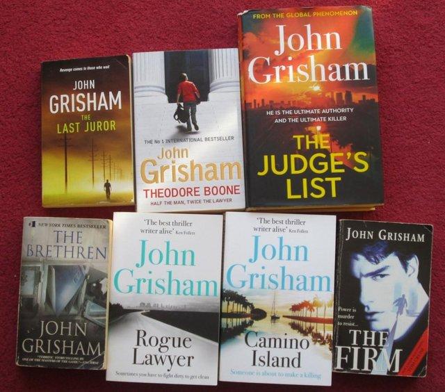 Preview of the first image of JOHN GRISHAM, selections books £1.00 per book.