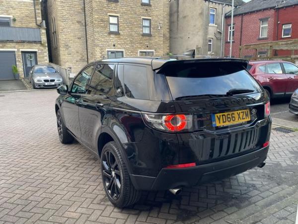 Image 2 of Land Rover Discovery Sport 2.0 TD4 SE Tech SUV 5dr Diesel Ma
