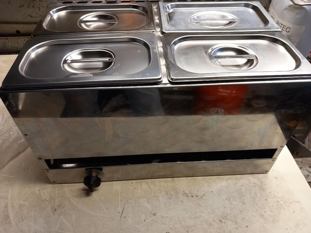 Preview of the first image of Bain-Marie NEW LPG 4 POT UNIT.
