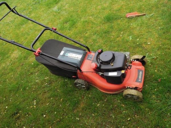 Image 1 of Lawnmower petrol Sovereign