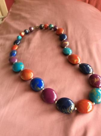 Image 1 of Vintage coloured graduated beads