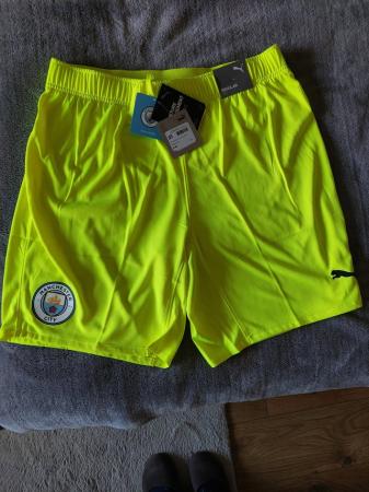 Image 3 of 2 prs Manchester City shorts Size L (new with tags)