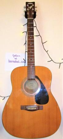 Image 3 of YAMAHA F310 Acoustic.6 string Qulaity New Strings used in se