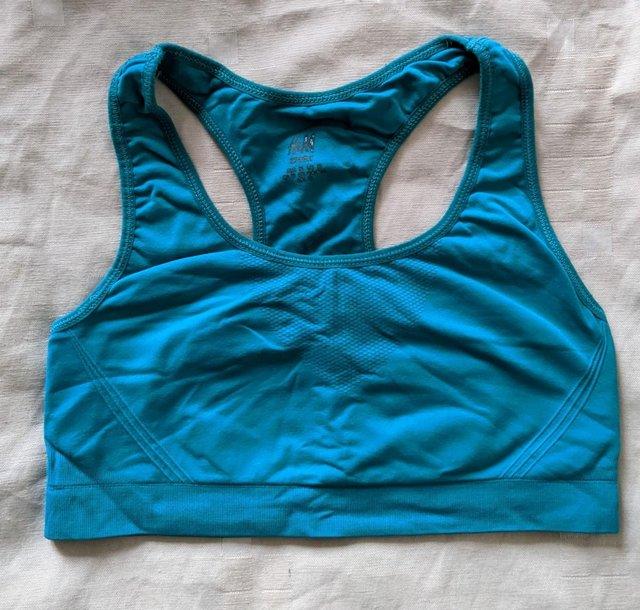 Preview of the first image of H&M Blue/Turquoise M | Light Support Sports Bra | Racer Back.