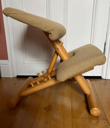 Image 1 of Retro folding healthy back chair, kneeling stool
