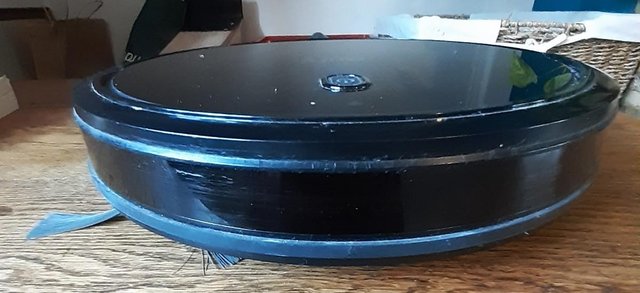 Image 1 of Eufy Robovac G20 - Boxed, clean, all parts, working vacuum