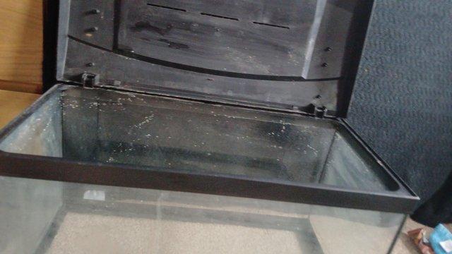 Image 2 of Fish tank for sale, 2ft