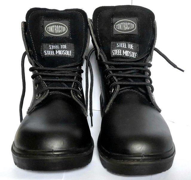 Preview of the first image of UNUSED CONTRACTOR HD WORK BOOTS size 9.