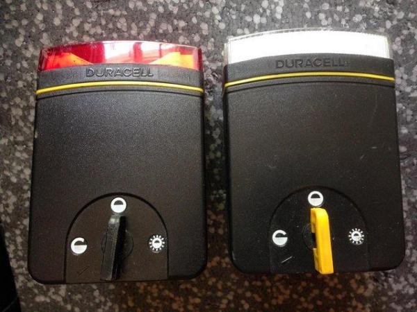 Image 2 of Duracell Theft Resistant/Lockable Front and Rear Light Set