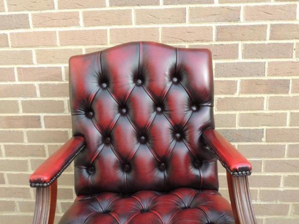 Image 9 of Gainsborough Chesterfield Ox Blood Chair (UK Delivery)