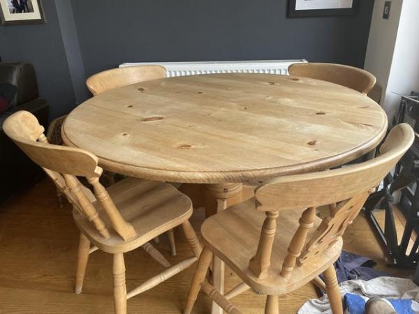 Image 1 of Kitchen/Dining table and chairs