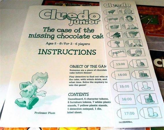 Image 5 of LOW USE JUNIOR CLUEDO * BOARD GAME