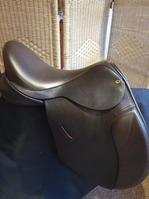 Preview of the first image of Black Country 17W GP Event Saddle.