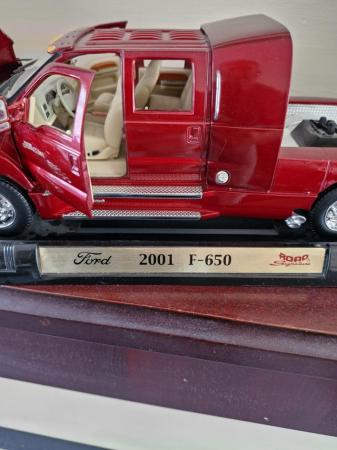Image 3 of For sale ford F-650 super duty truck 2001model