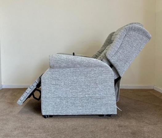Image 13 of COSI ELECTRIC RISER RECLINER DUAL MOTOR CHAIR GREY DELIVERY