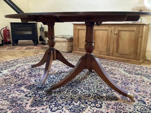 Image 10 of Edwardian Georgian style oval extending dining table