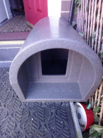 Image 3 of Medium size cat outdoor shelter kennel KATDEN