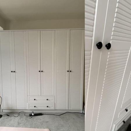 Image 2 of 6 door wardrobe with drawers in a very GOOD condition