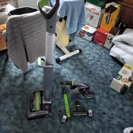 Image 3 of Gtech Air ram cordless vacuum cleaner