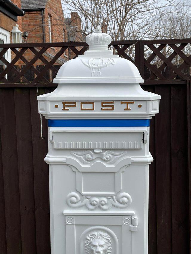 Preview of the first image of Beautiful Vintage Chic Post Box for hire.
