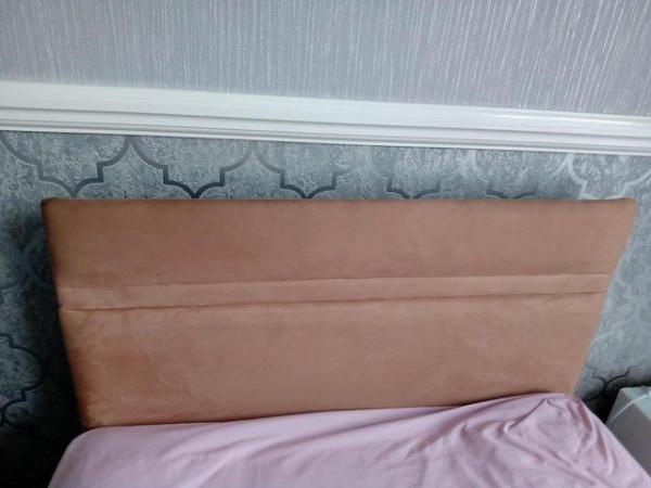 Image 2 of Single bed with headboard little wear on materia lfew marks