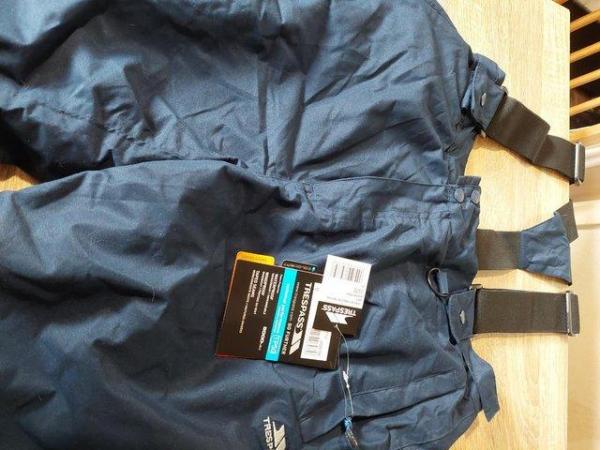 Image 1 of Medium Ski trousers and ties from Trespass, Brand new