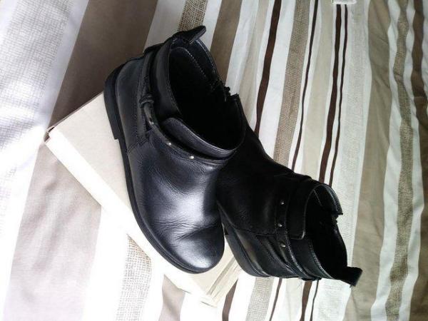 Image 1 of CHILDREN`S BLACK LEATHER BOOTS