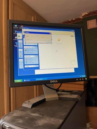 Image 3 of Dell Dimension 3100 PC Windows XP