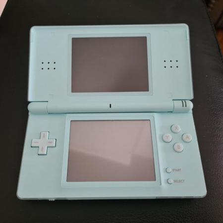 Image 3 of Nintendo DS Lite Turquoise - Spares/Repair + Big Brain game