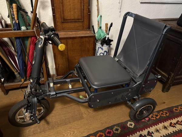 Image 3 of Mobility Scooter Efoldi