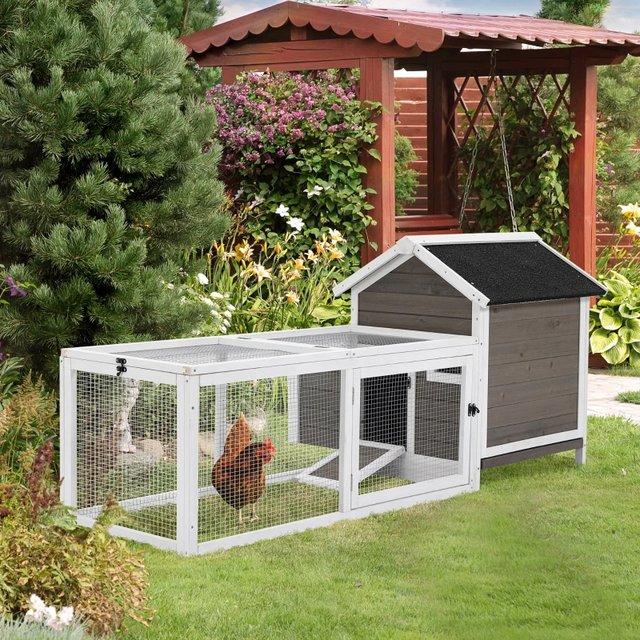 Preview of the first image of Pawhut chicken coop, brand new.