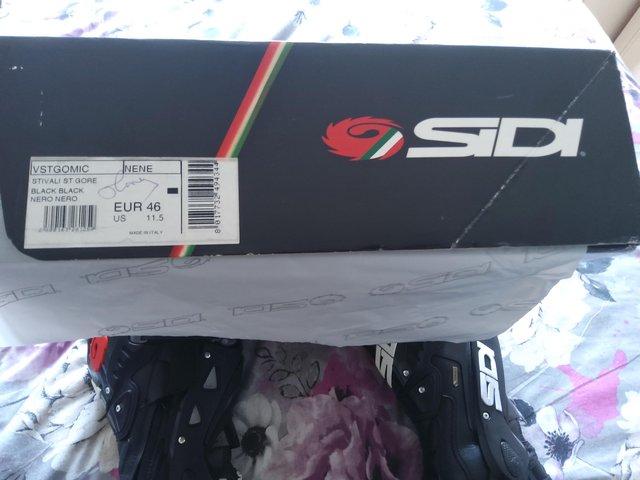 Preview of the first image of sidi motorcycle boots, perfect.