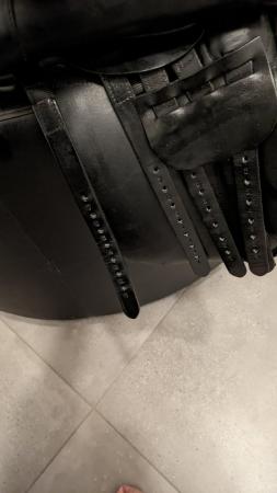 Image 1 of Black leather -Ideal Saddle .