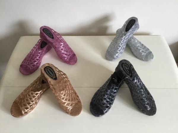 Image 1 of Ladies shoes 4 colours to chose from