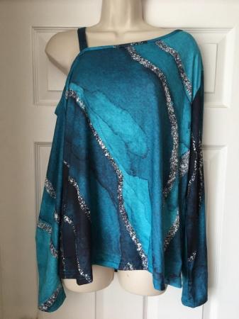 Image 1 of Ladies Turquoise Long Sleeved Off The Shoulder Top Size XL